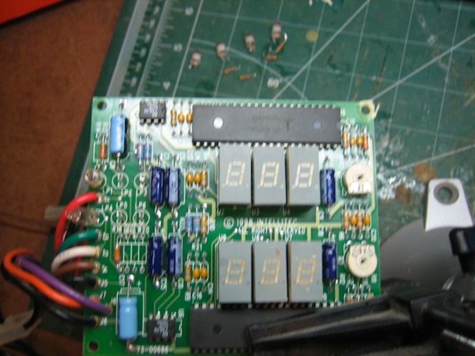 A circuit board

Description automatically generated